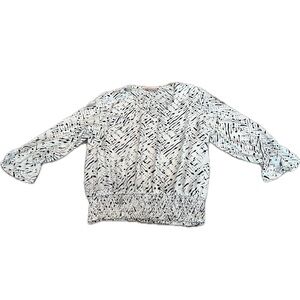 V neck  black & white graphic Philosophy top casual or dressy P XL misses